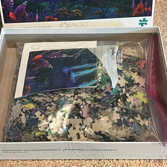 1500 Piece Puzzle - Enchanted Aurora - Picture 2 of 2